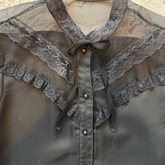 Vintage Black Lace Blouse - Picture 2 of 3